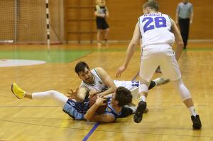 KOŠARKA CERKNICA VS STRAŽIŠČE 11 FOTO LJUBO VUKELIČ
